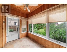 27 Sunray Crescent, Toronto, ON M3M2C4 Photo 14