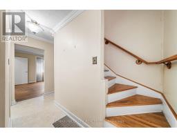 27 Sunray Crescent, Toronto, ON M3M2C4 Photo 19