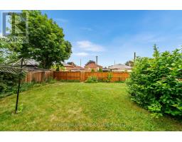 27 Sunray Crescent, Toronto, ON M3M2C4 Photo 35