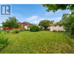 27 Sunray Crescent, Toronto, ON M3M2C4 Photo 36