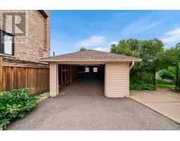 27 Sunray Crescent, Toronto, ON M3M2C4 Photo 38