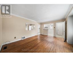 Primary Bedroom - 27 Sunray Crescent, Toronto, ON M3M2C4 Photo 7