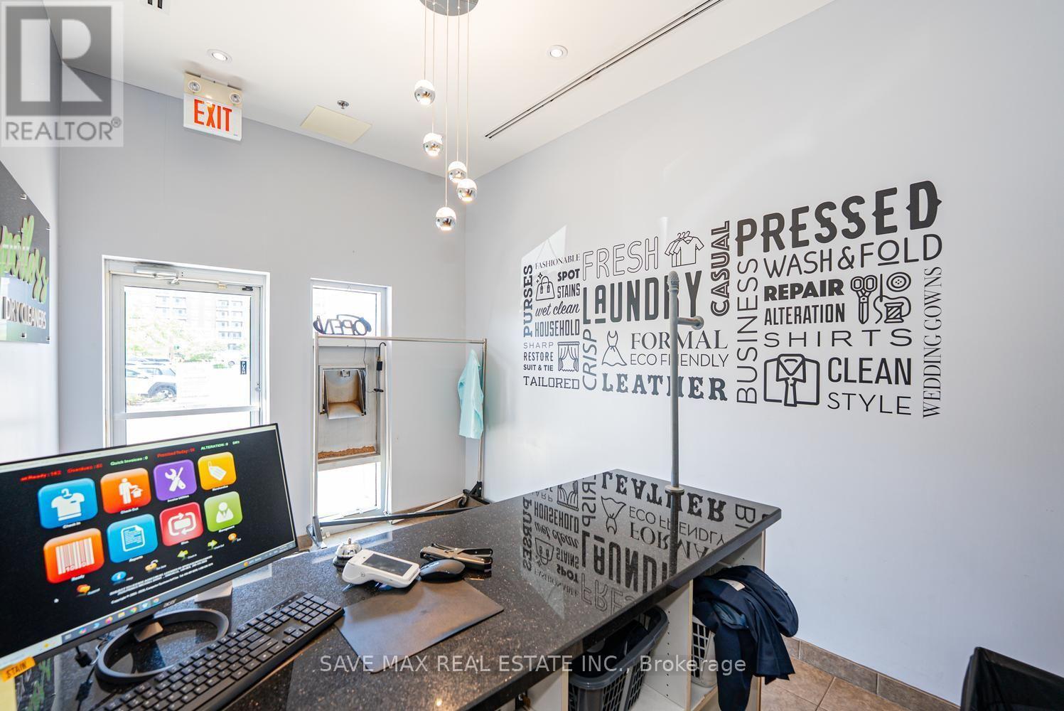 2525 Prince Michael Drive — photo 18