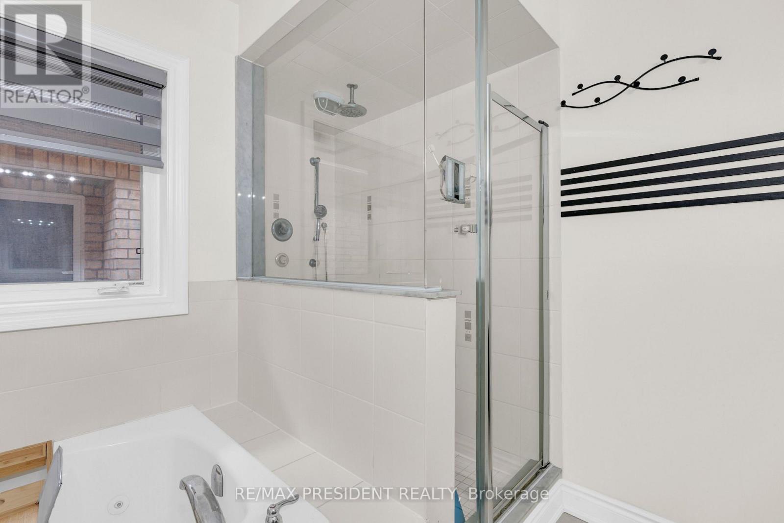 25 SELSDON STREET - 22