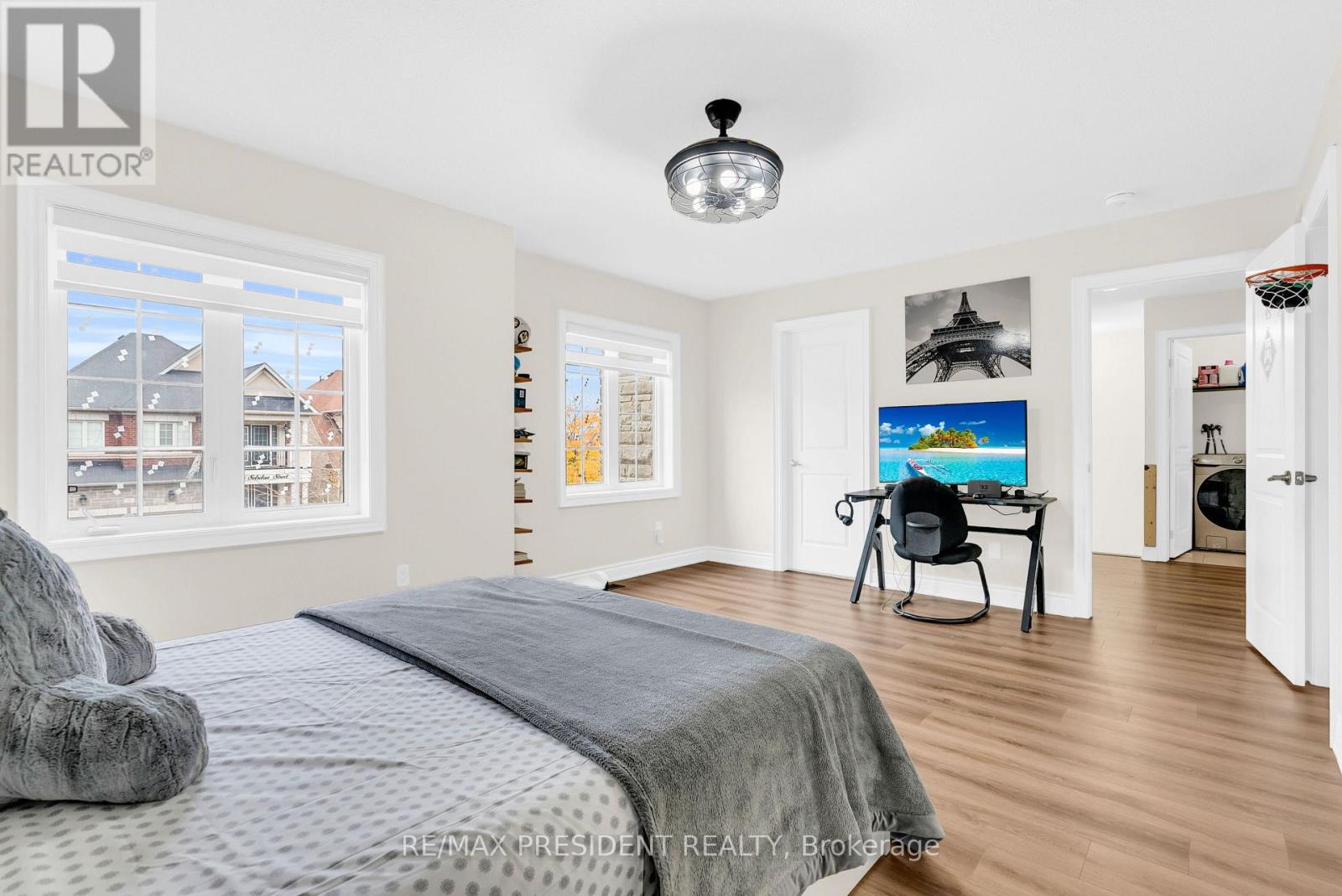 25 SELSDON STREET - 27