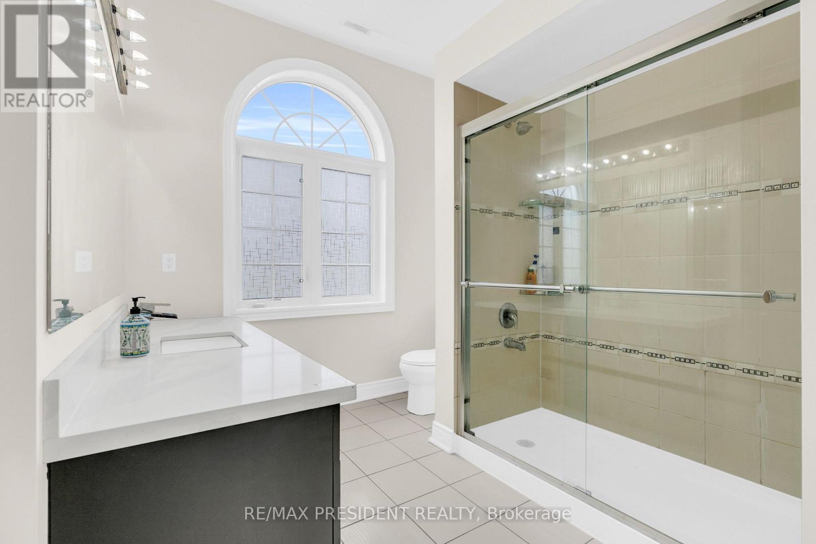 25 Selsdon Street, Brampton, ON photo 28