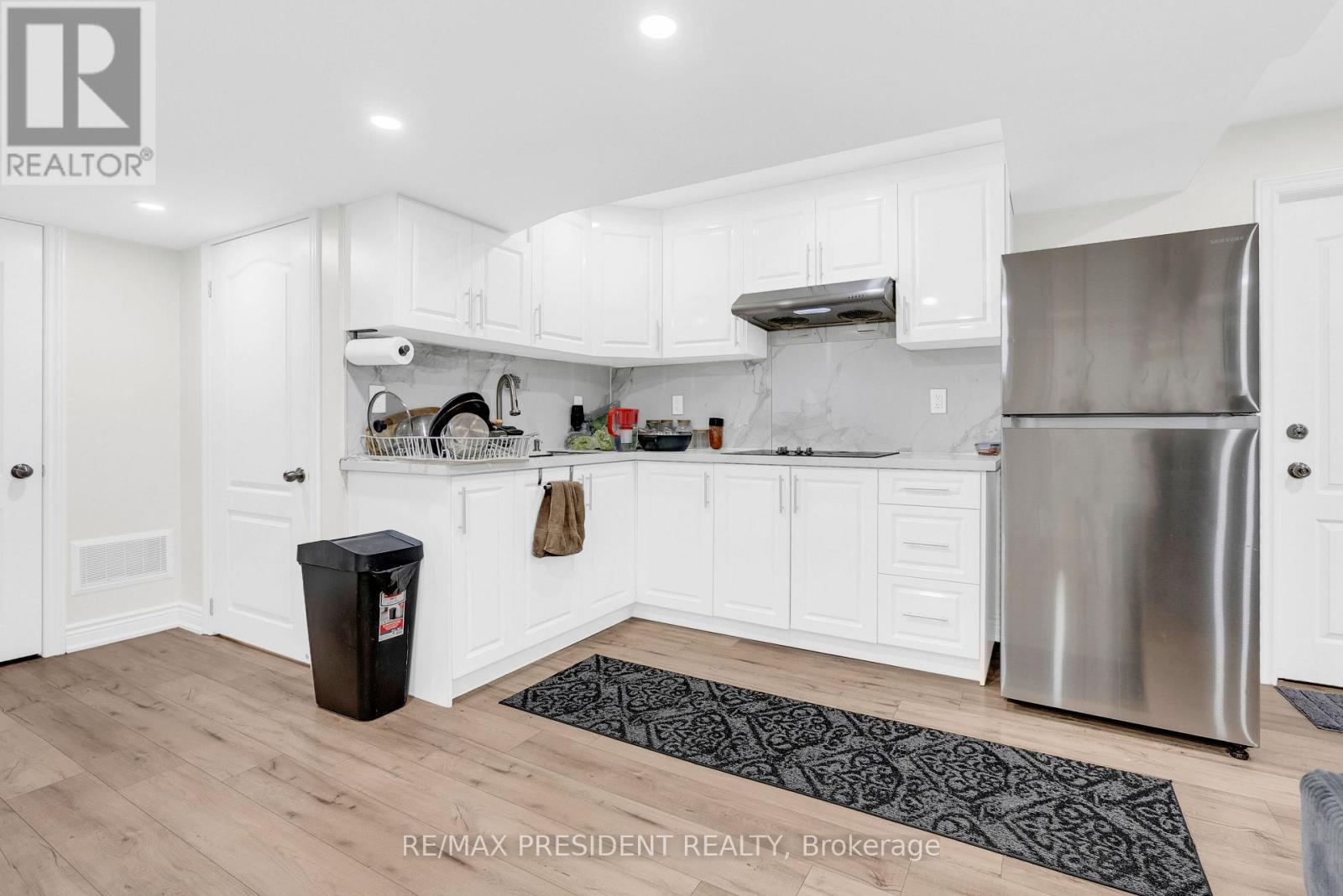25 SELSDON STREET - 36