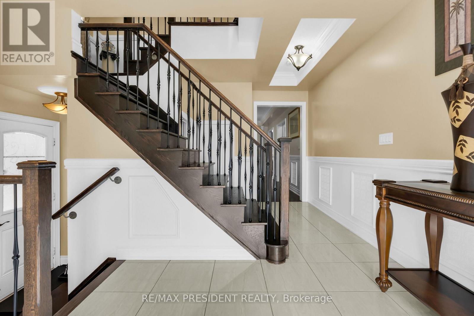 16 Canary Close, Brampton, ON photo 10