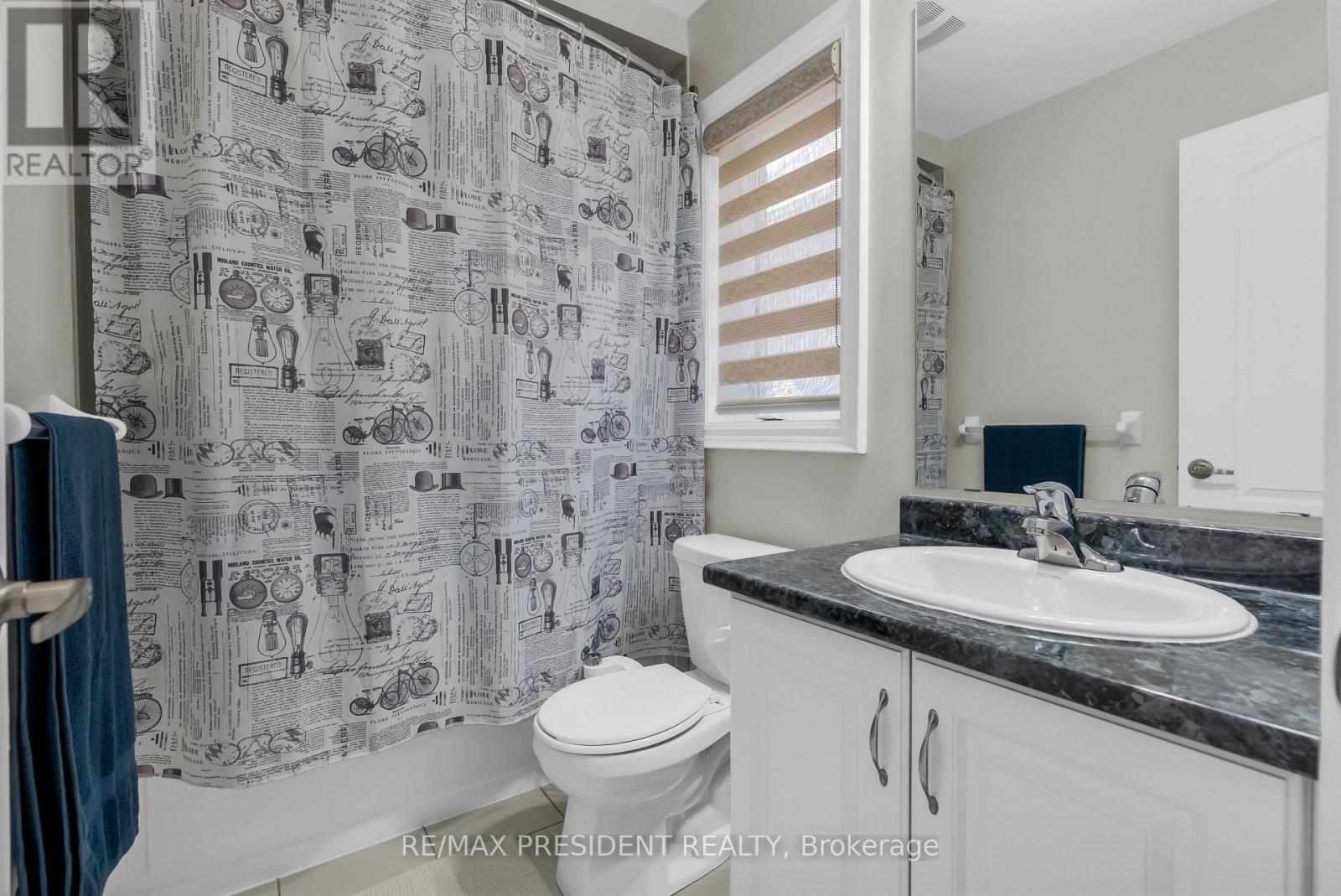 16 Canary Close, Brampton, ON photo 31