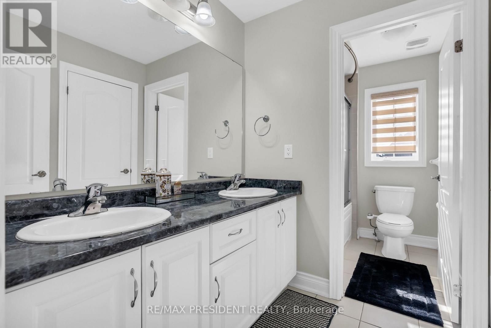 16 Canary Close, Brampton, ON photo 34