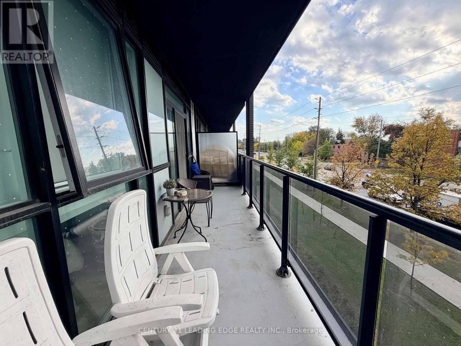 50 George Butchart Drive — photo 15