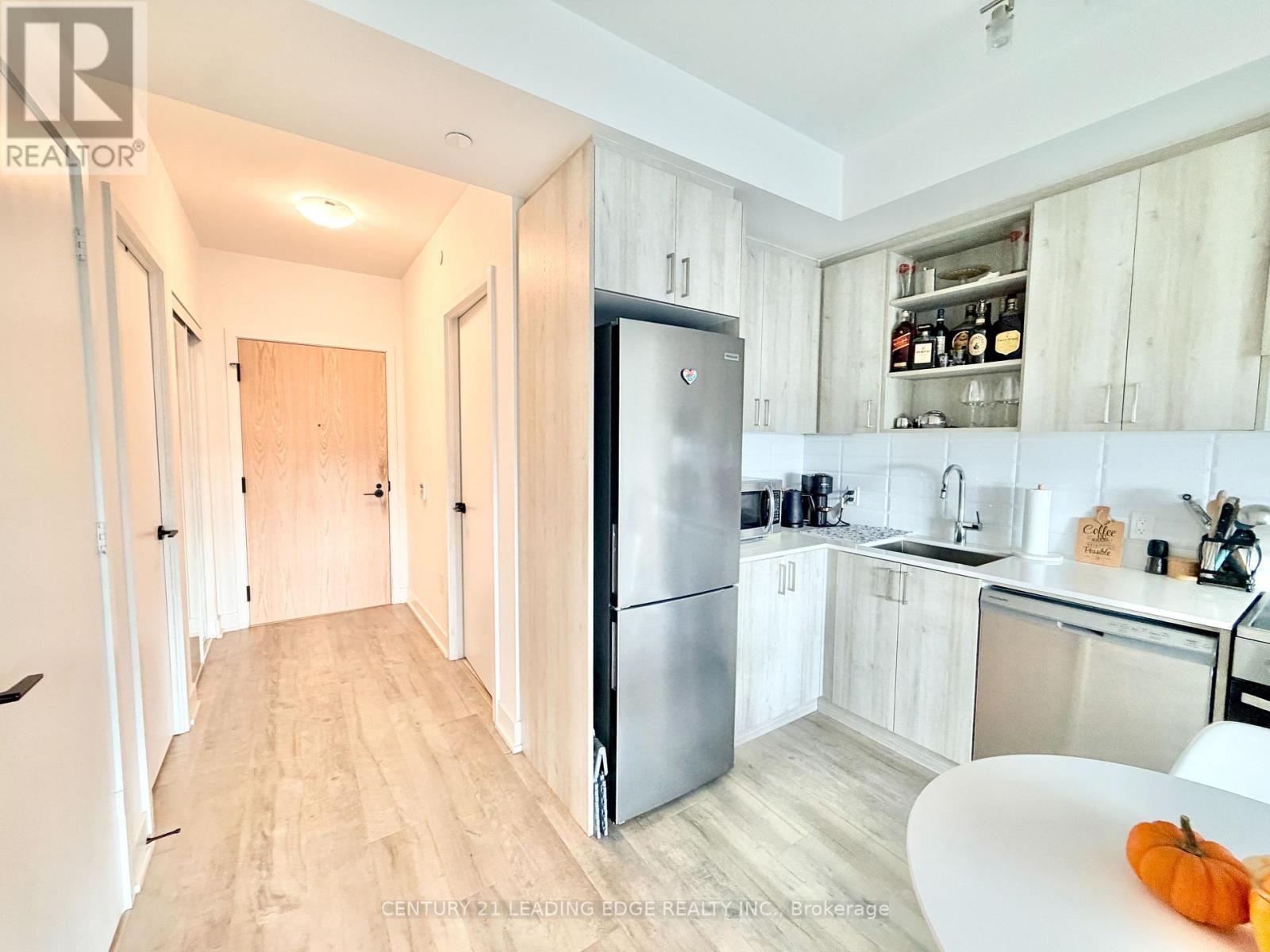 50 George Butchart Drive — photo 19