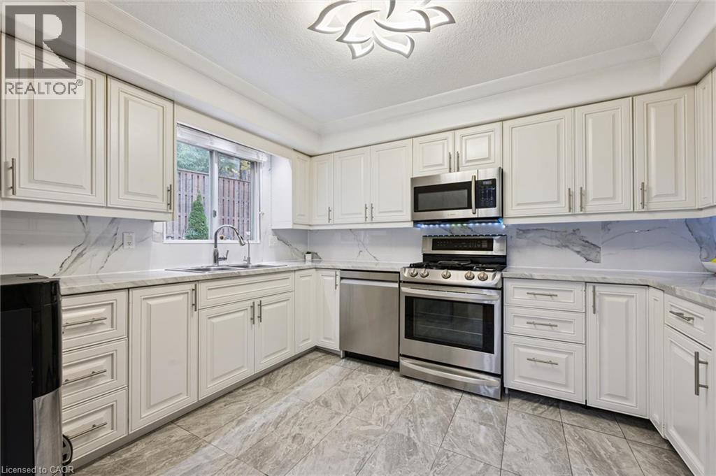 326 MANCHESTER Road - Image 10