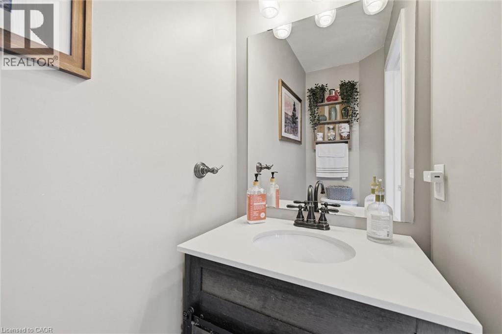5030 Corporate Drive — photo 12