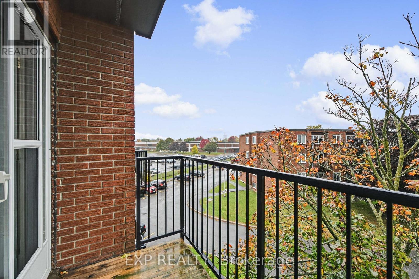 2044 Arrowsmith Drive — photo 14