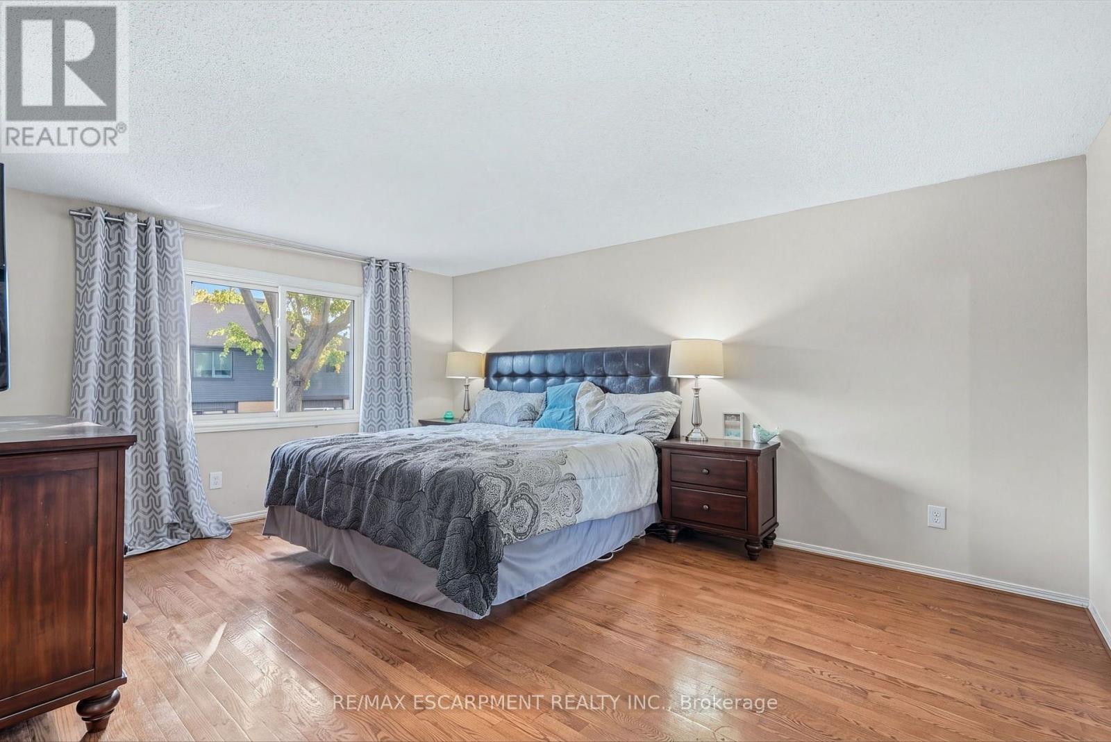 18 Rowntree Drive, Hamilton, ON photo 20