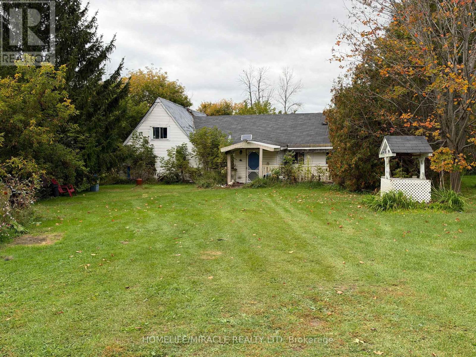 18495 Dundas Street, South Glengarry, ON photo 2