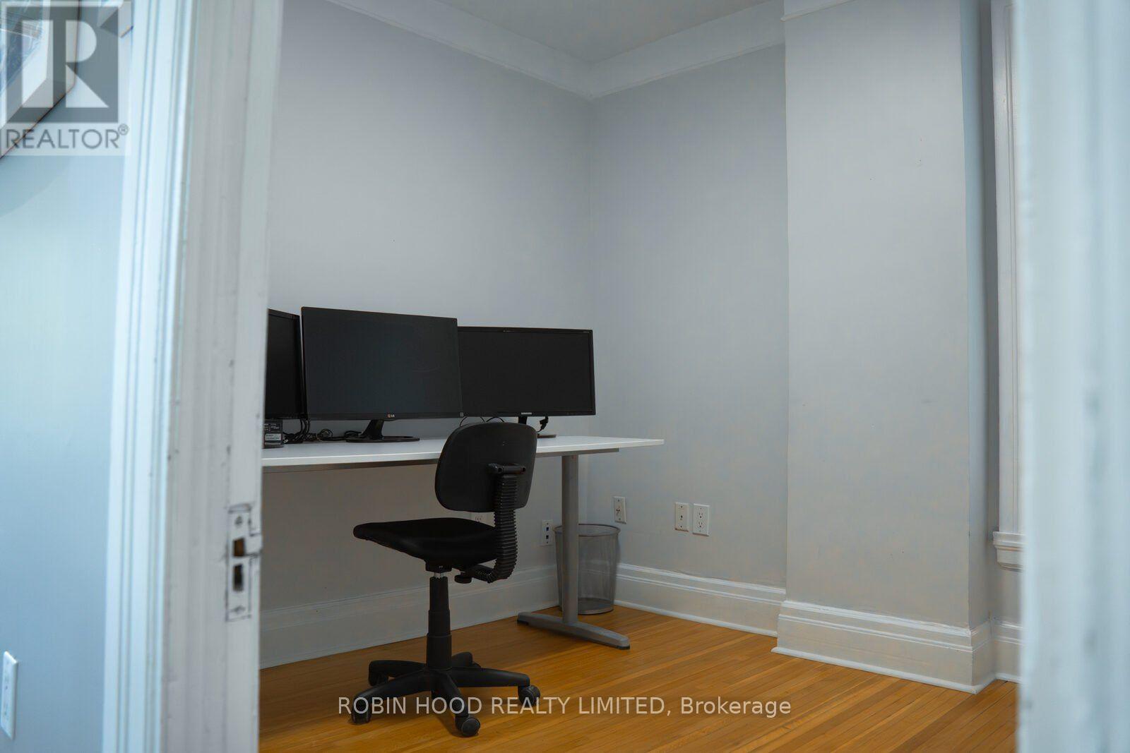 19 Court Street — photo 15
