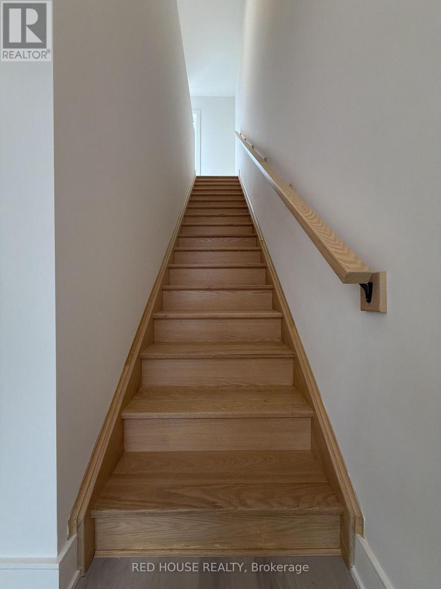 49 Everett Common — photo 16