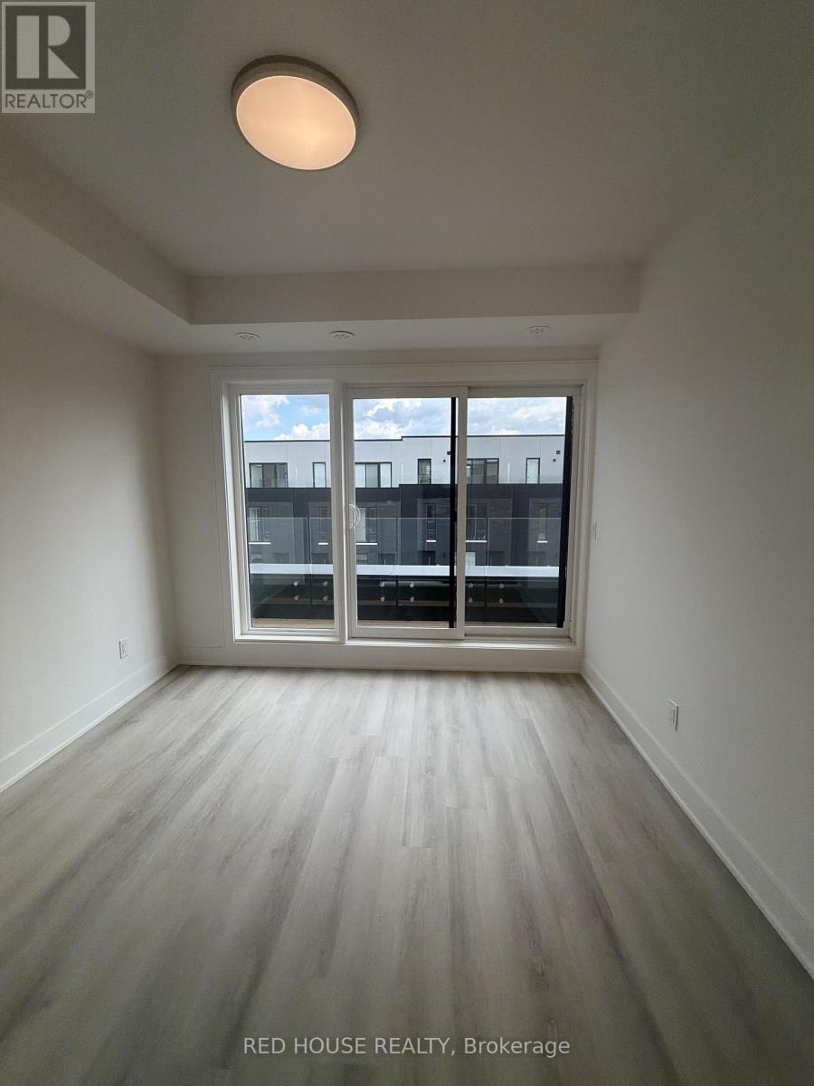 49 Everett Common — photo 26