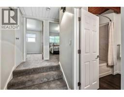 4421 Vissar Crescent NW - photo 18