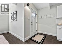 4421 Vissar Crescent NW - photo 2