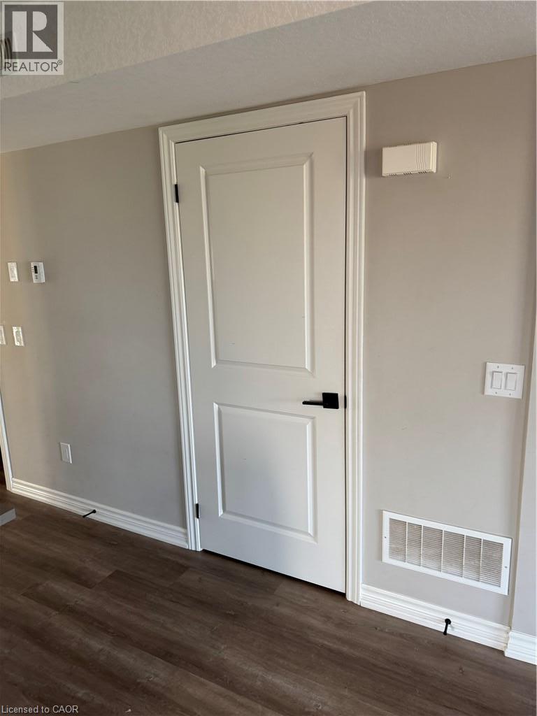 265 Chapel Hill Drive — photo 4