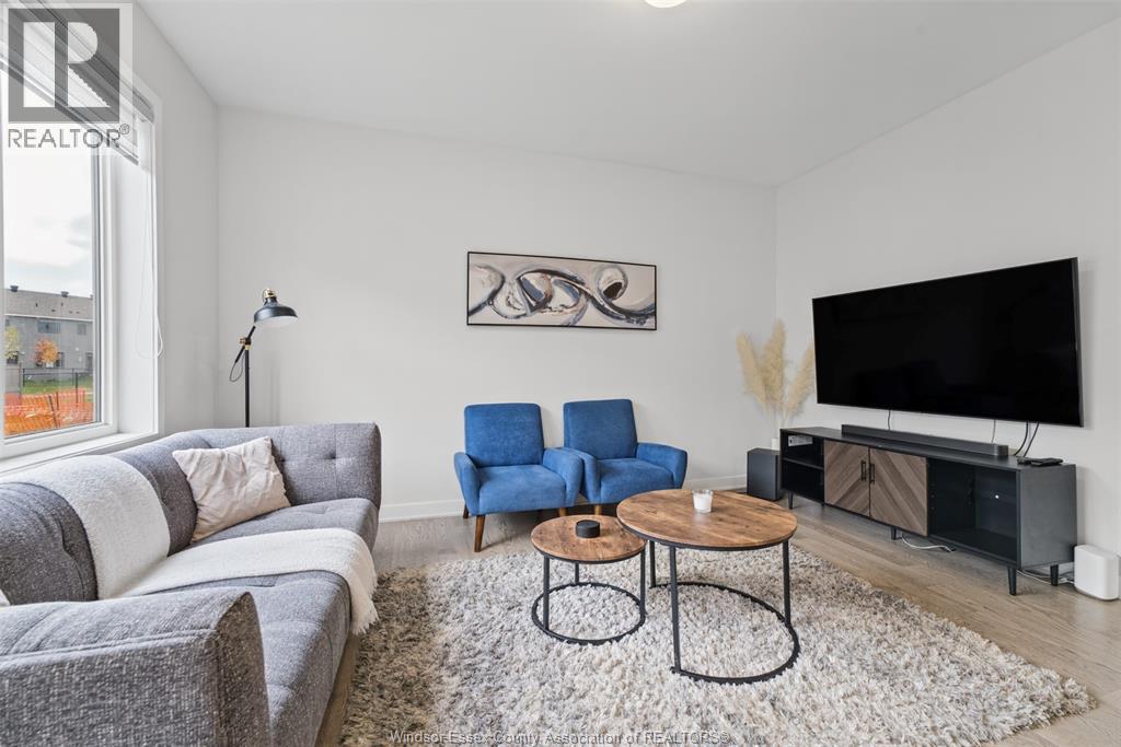 2107 Winsome Terrace — photo 14