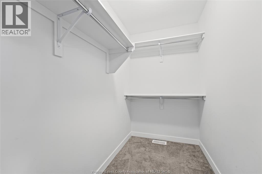 2107 Winsome Terrace — photo 25