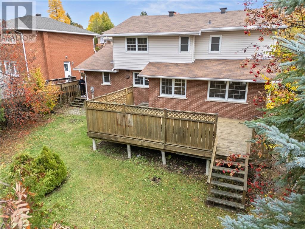 1231 Montrose Avenue — photo 47