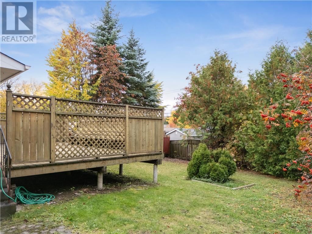 1231 Montrose Avenue — photo 45