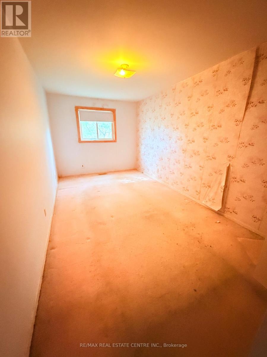 1028 Bridletowne Circle — photo 13