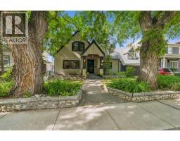 620 Rideau Road SW - photo 1