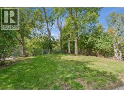 620 Rideau Road SW - photo 4