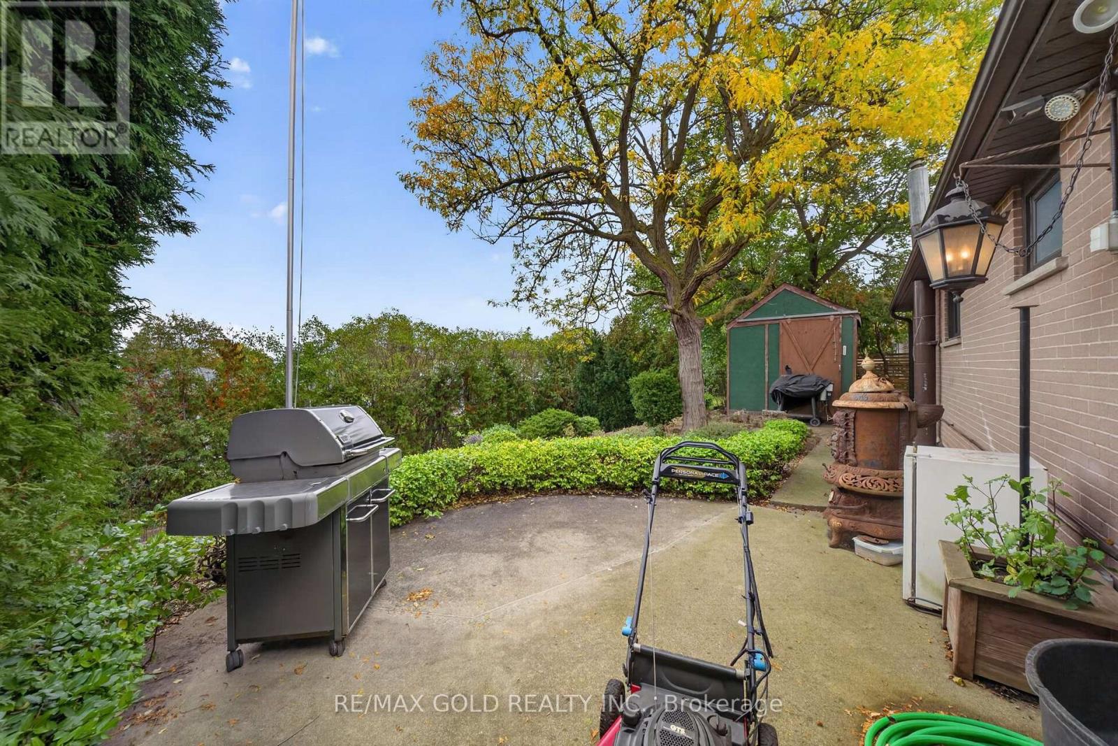 722 Balmoral Drive, Brampton, ON photo 37