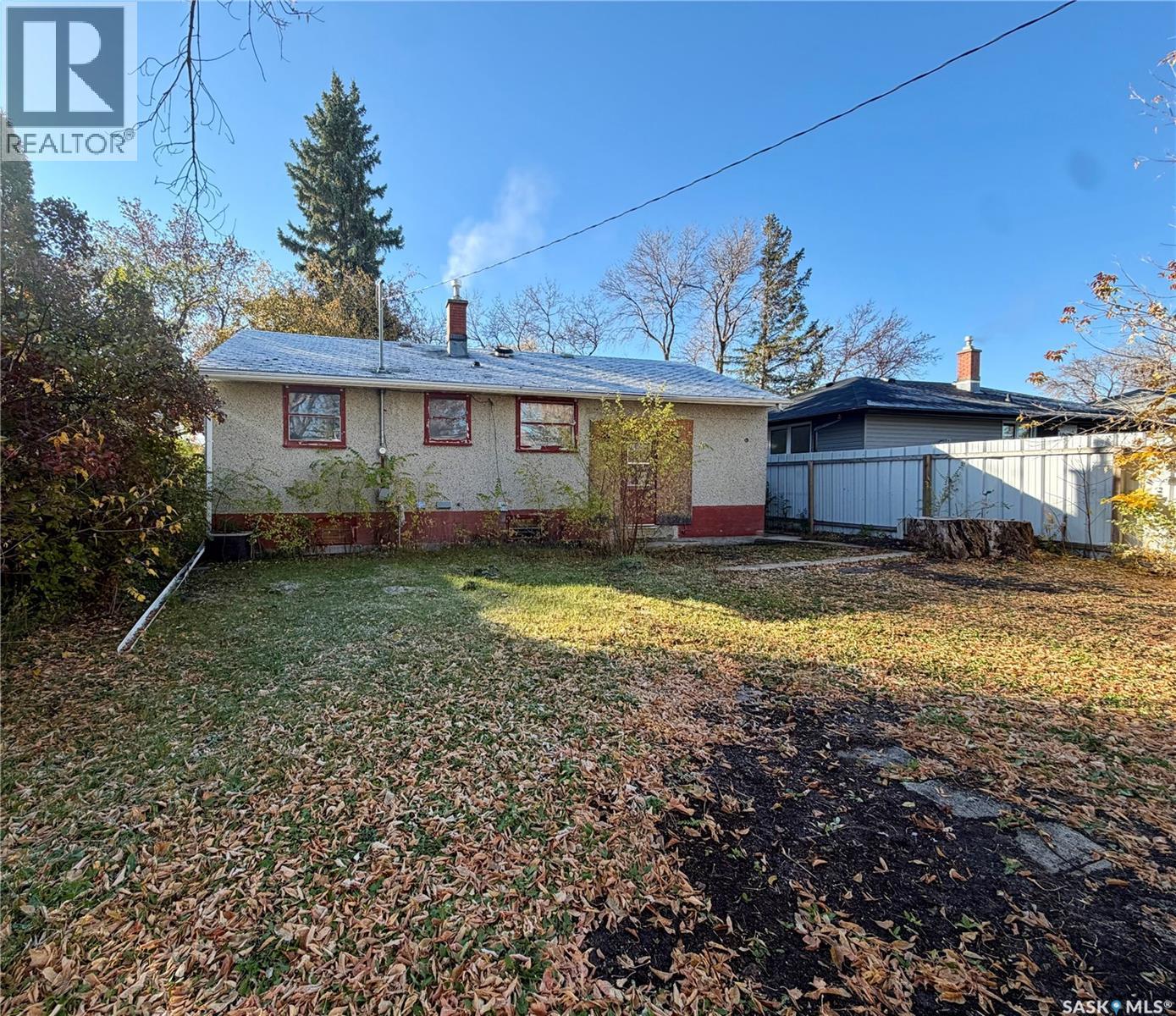 630 ABERDEEN CRESCENT - 2