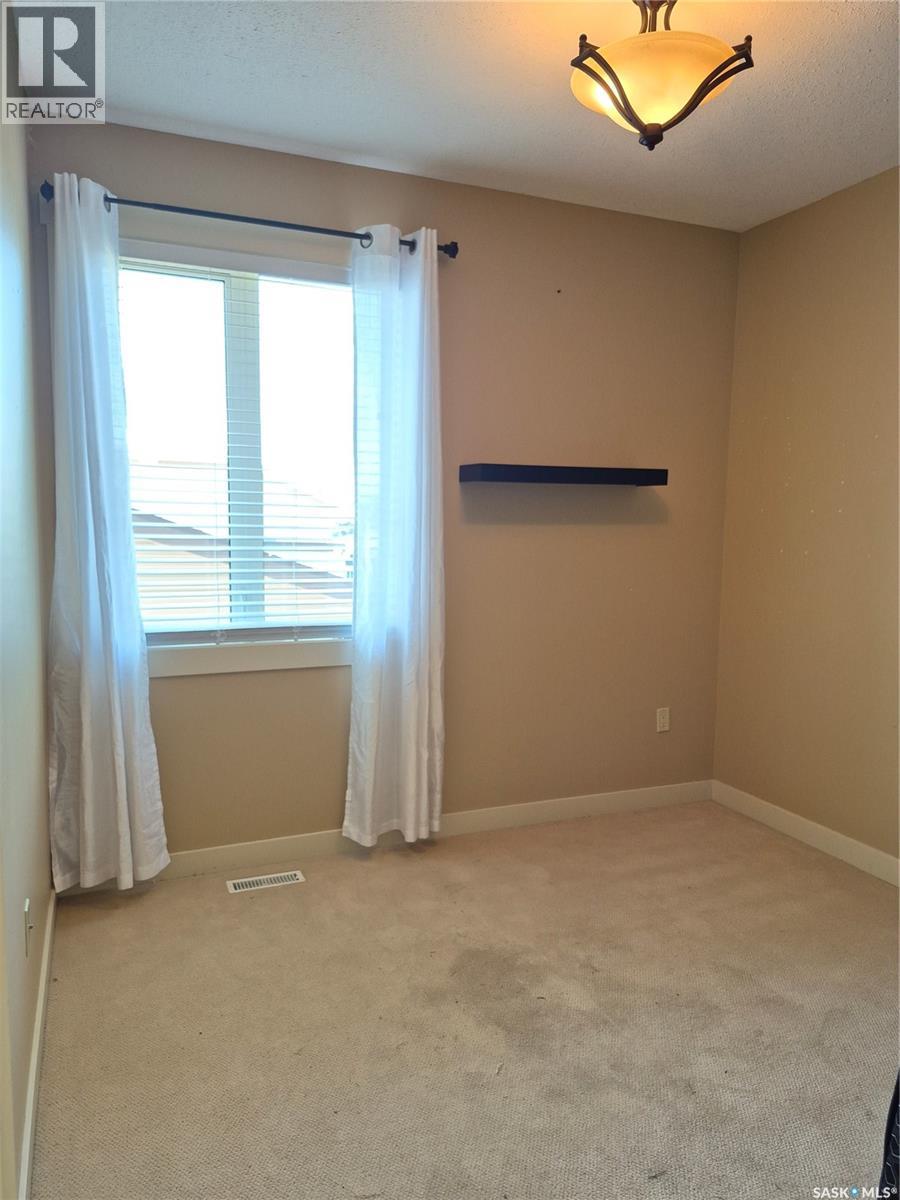 10321 Henderson DRIVE, North Battleford — photo 19
