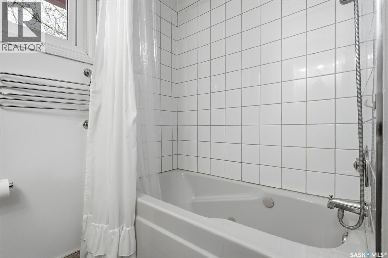 98 Read AVENUE, Regina — photo 19
