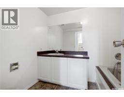 98 Read Avenue, Regina, SK S4T6P8 Photo 29