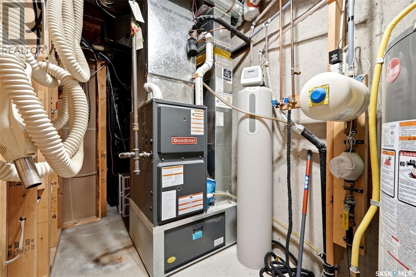 503 Solar STREET - 41