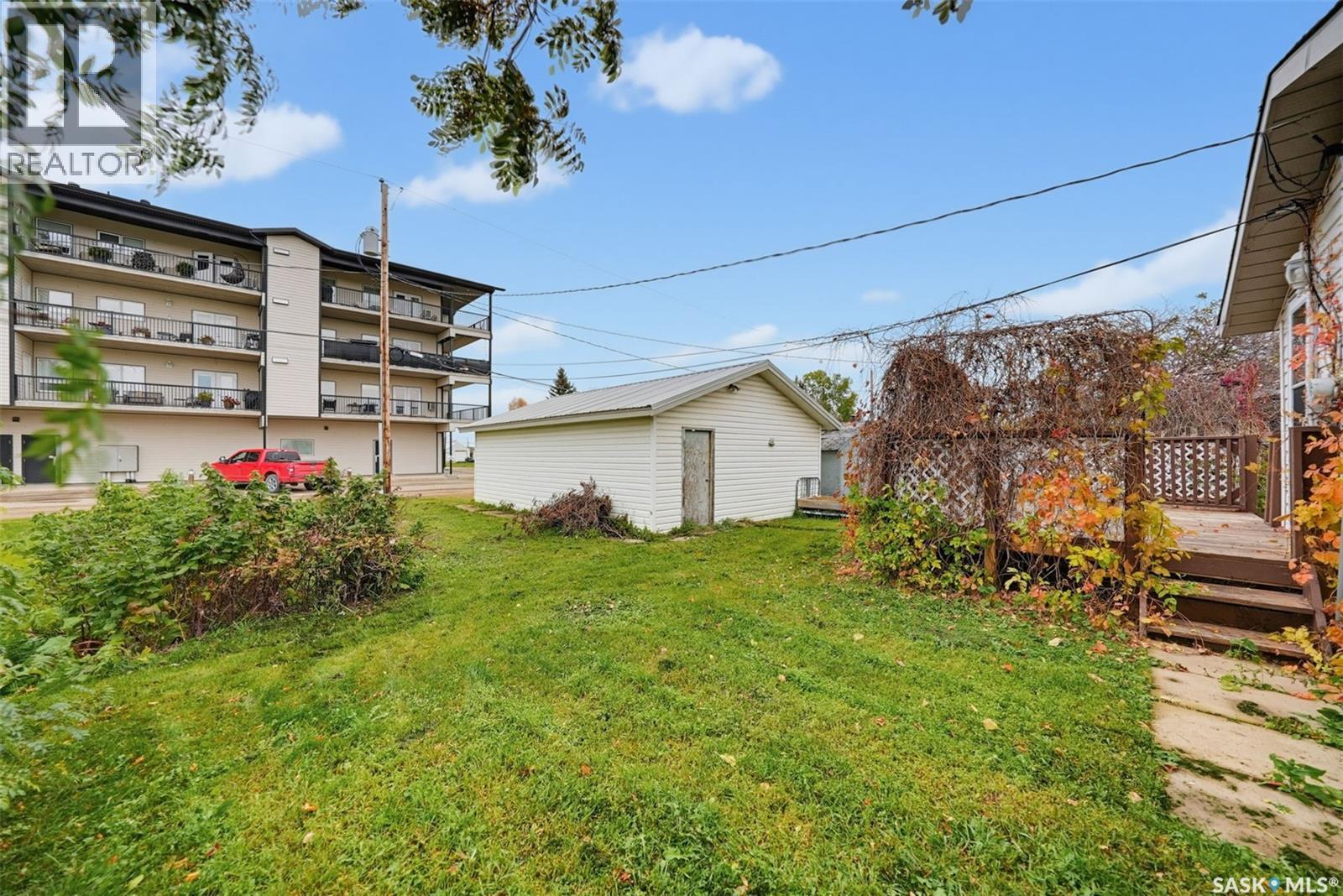 213 Stevens AVENUE, Birch Hills — photo 15
