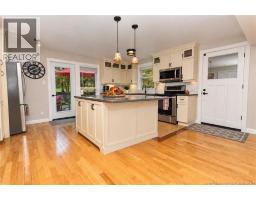 2422 105 Route, photo 17