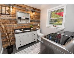 2422 105 Route, photo 21
