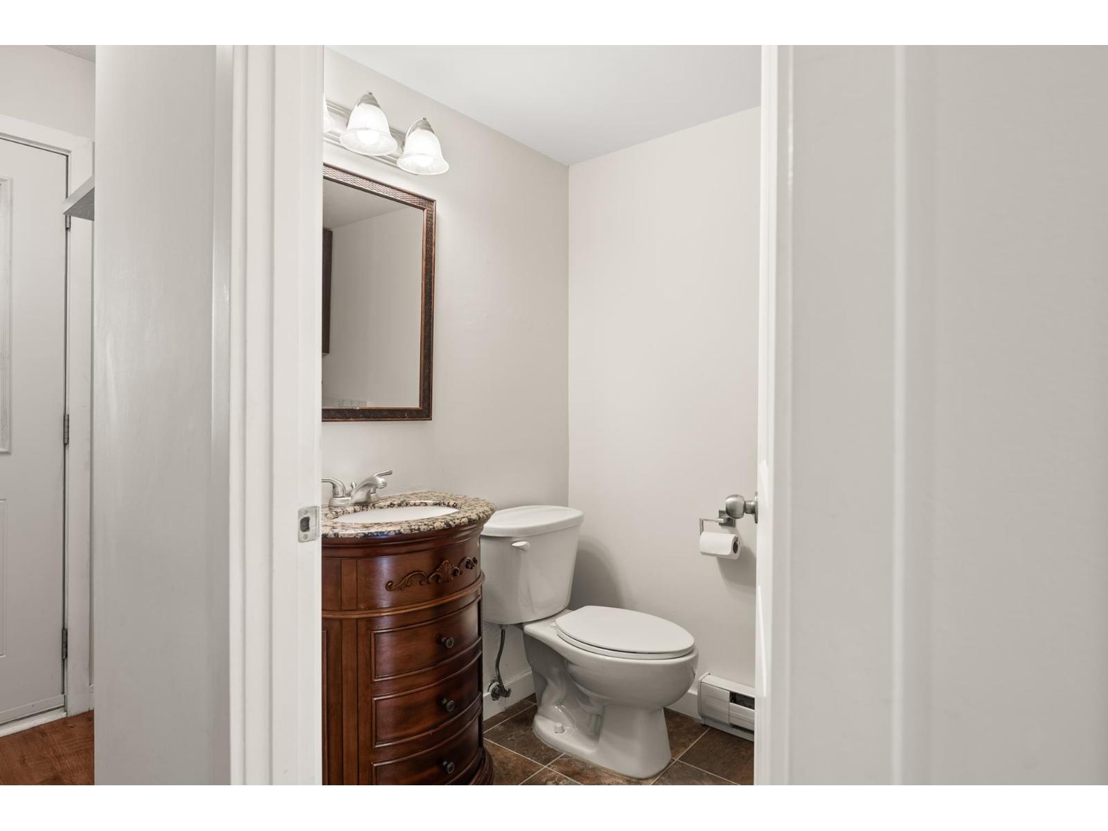 Photo of 232 DAVIS CRESCENT 19