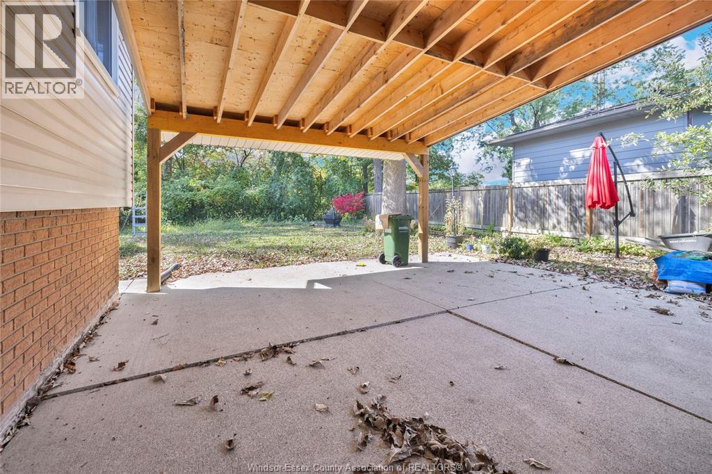 1367 Isabelle Place — photo 27
