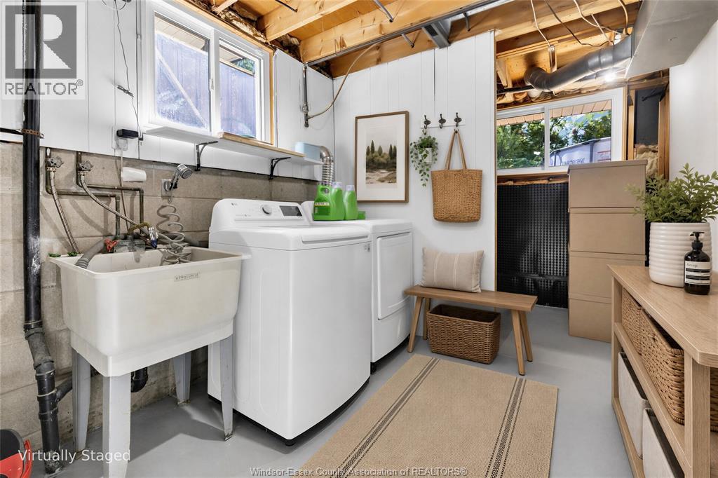 1367 ISABELLE PLACE - 26