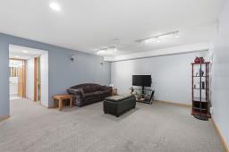 109 Kirkham Bay, Winnipeg, MB R2V4J5 Photo 22