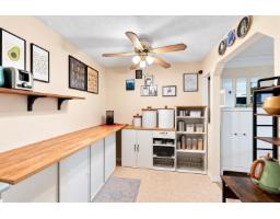 207 10438 148 Street, Surrey, BC V3R8S9 Photo 8