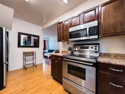 607 Jubilee Avenue, Winnipeg, MB R3L1P4 Photo 13
