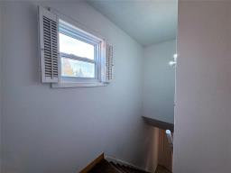 607 Jubilee Avenue, Winnipeg, MB R3L1P4 Photo 16